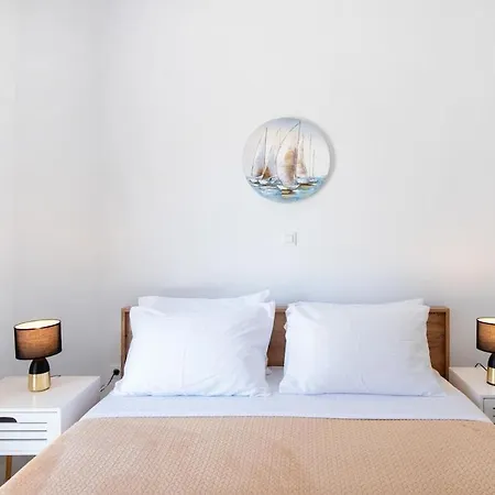 Rhodes Center 2-bedroom Lejlighed *