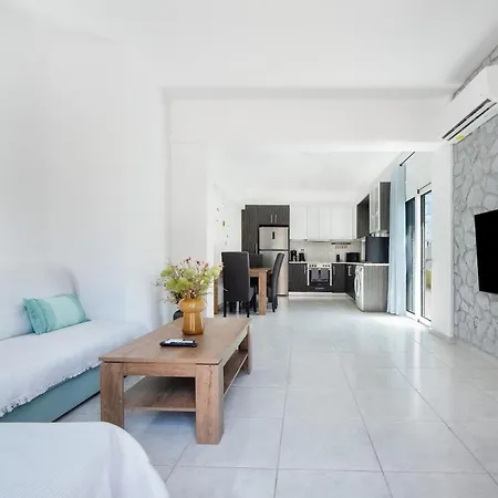 Rhodes Center 2-bedroom Apartment