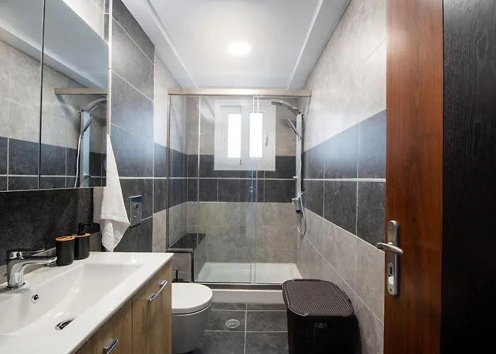 Rhodes Center 2-bedroom Appartement *